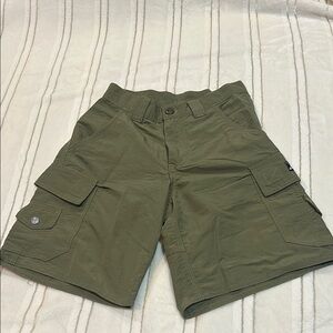 Lost Green Cargo Shorts Classic Design